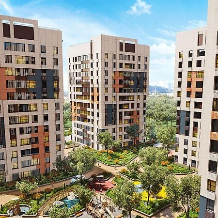 HALAL-Apartamenty рядом ТРЦ MegaAlma-Ata Екстер'єр фото